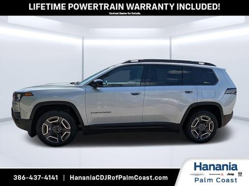 Silver Zynith Clearcoat 2026 Jeep Cherokee LAREDO/LIMITED