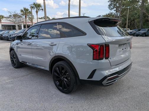 2023 Kia Sorento EX