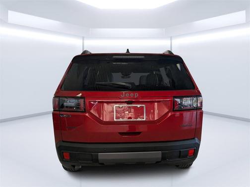 2026 Jeep Cherokee LAREDO/LIMITED