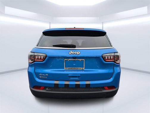 2023 Jeep Compass Sport