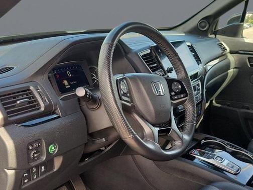 2023 Honda Passport Elite