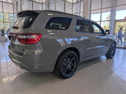 2026 Dodge Durango GT HEMI V8