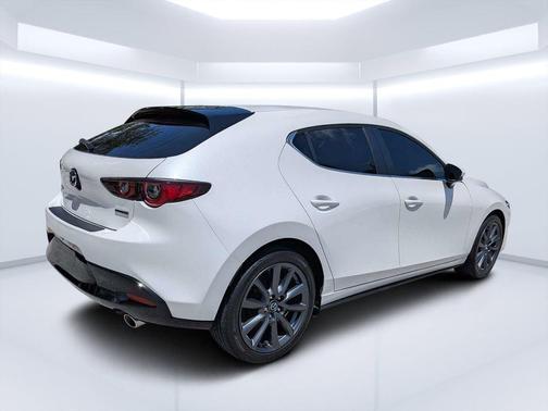 Snowflake White Pearl Mica 2024 Mazda Mazda3 2.5 S