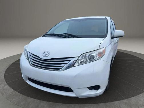 2016 Toyota Sienna L