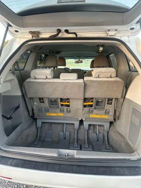 2012 Toyota Sienna LE