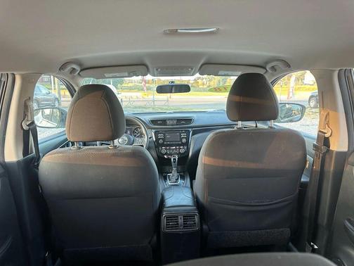 2018 Nissan Rogue Sport SV