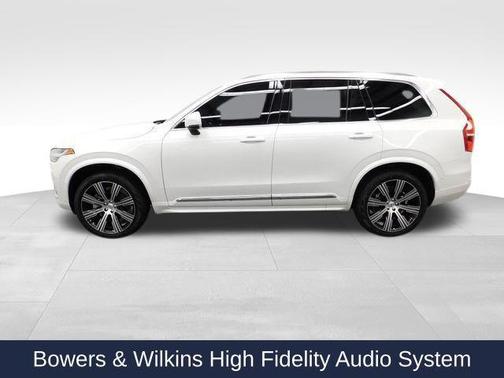 2025 Volvo XC90 B6 Ultra