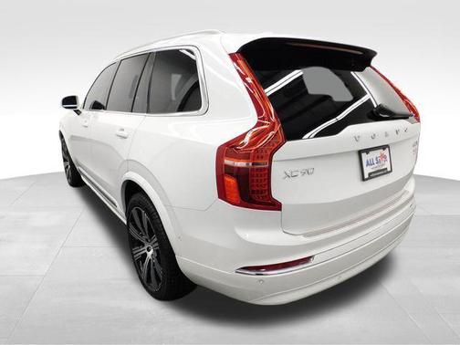 2025 Volvo XC90 B6 Ultra