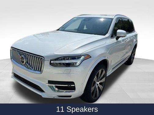 2025 Volvo XC90 Plug-In Hybrid T8 Plus 6-Seater