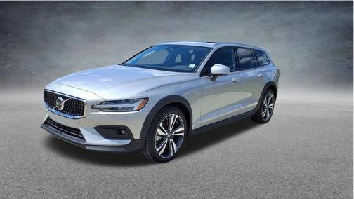 Gray 2025 Volvo V60 Cross Country Plus, B5 AWD Gas (mild hybrid)