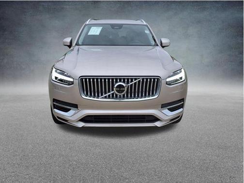 Bright Dusk Metallic 2023 Volvo XC90 Recharge Plug-In Hybrid T8 Plus Bright Theme 7-Seater