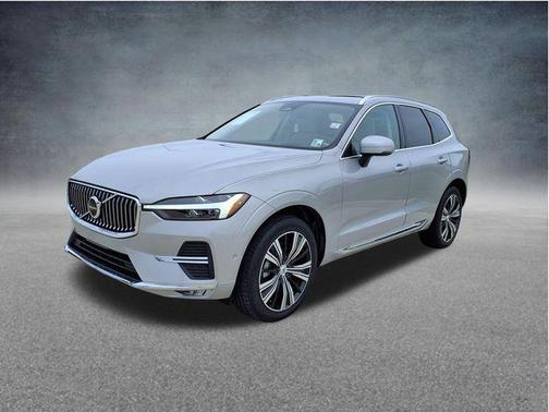 Silver Dawn Metallic 2022 Volvo XC60 B5 Inscription