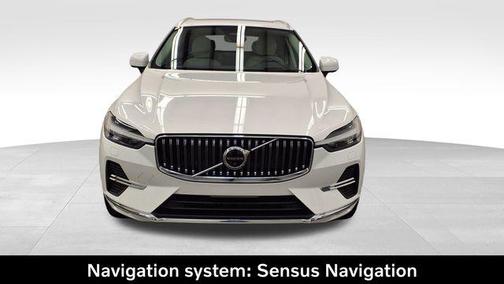 2023 Volvo XC60 B5 Ultimate Bright Theme