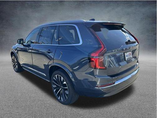 Denim Blue Metallic 2026 Volvo XC90 B6 Plus 7-Seater