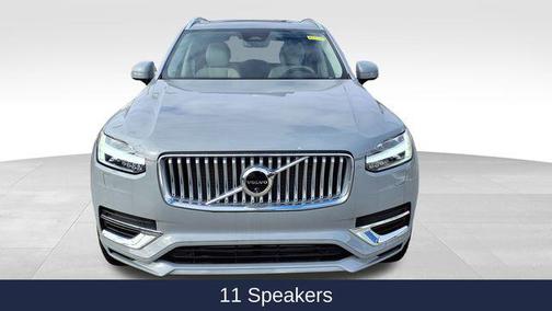 2025 Volvo XC90 Plug-In Hybrid T8 Plus 6-Seater