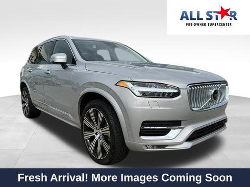 2025 Volvo XC90 Plug-In Hybrid T8 Plus 6-Seater