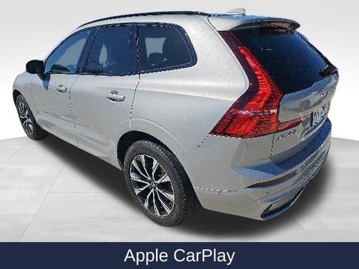 Silver Dawn Metallic 2025 Volvo XC60 B5 Plus