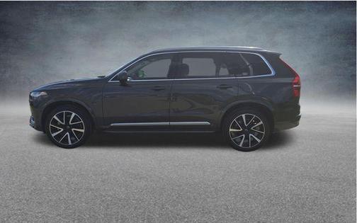Platinum Grey Metallic 2023 Volvo XC90 B6 Plus 7-Seater