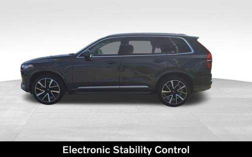 Platinum Grey Metallic 2023 Volvo XC90 B6 Plus 7-Seater