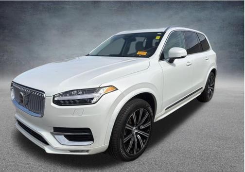 Crystal White Metallic 2024 Volvo XC90 B5 Core Bright Theme