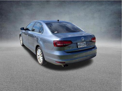 Platinum Gray Metallic 2016 Volkswagen Jetta 1.8T SEL