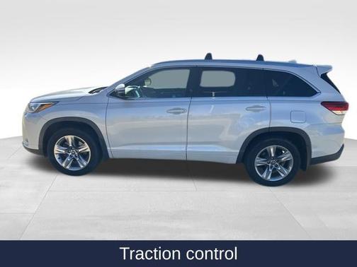 2017 Toyota Highlander Limited