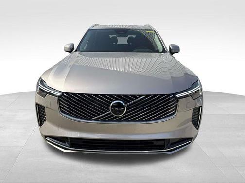 Bright Dusk Metallic 2026 Volvo XC90 Plus, B6 AWD Gas (mild hybrid), Gasoline, Bright, 7 Seats
