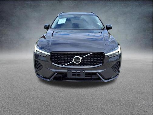 Gray 2025 Volvo XC60 B5 Plus
