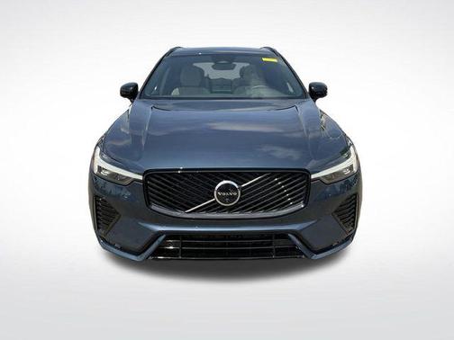 Denim Blue Metallic 2026 Volvo XC60 B5 Plus