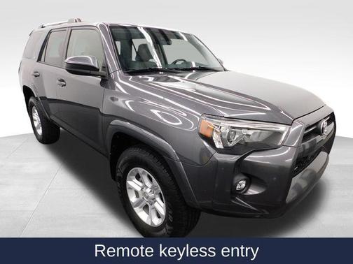 2022 Toyota 4Runner SR5