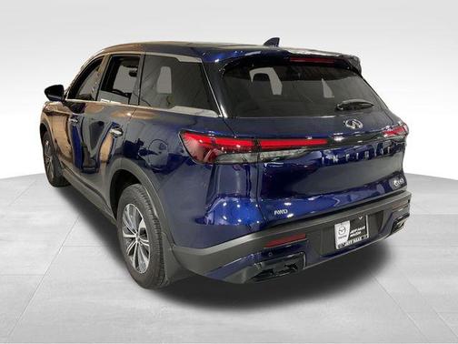 2025 INFINITI QX60 Pure