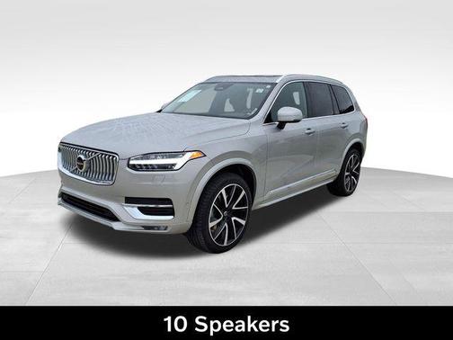 Silver Dawn Metallic 2023 Volvo XC90 B6 Plus 7-Seater