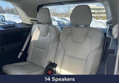 2023 Volvo XC90 B6 Ultimate 6-Seater