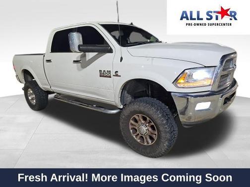 2018 RAM 2500 Laramie Crew Cab 4x4 6'4' Box