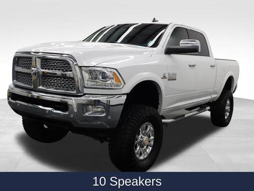 2018 RAM 2500 Laramie Crew Cab 4x4 6'4' Box