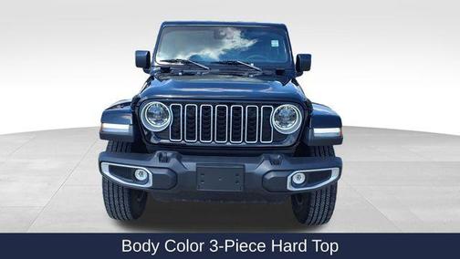 Black Clearcoat 2025 Jeep Wrangler 4-Door Sahara 4x4