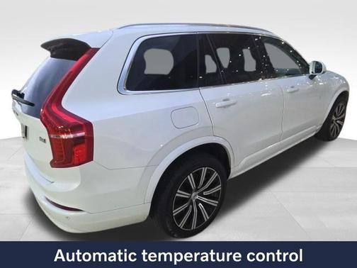 2023 Volvo XC90 B6 Core
