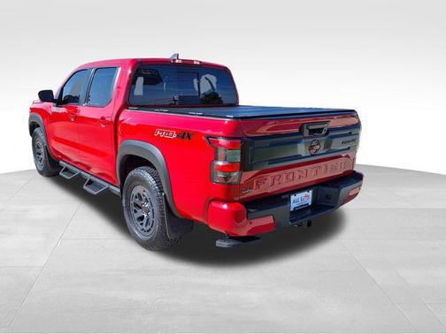 Red Alert 2025 Nissan Frontier PRO-4X