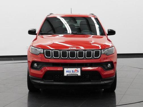 2023 Jeep Compass Latitude Lux