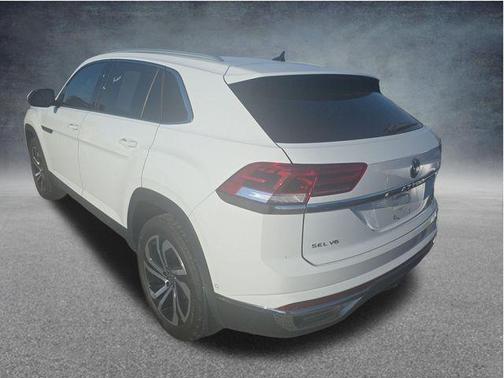 Pure White 2020 Volkswagen Atlas Cross Sport 3.6L V6 SEL 4MOTION