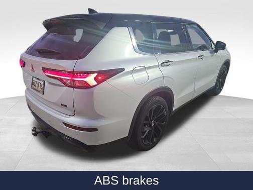 2023 Mitsubishi Outlander SEL Black Edition 2WD