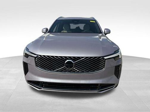 Aurora Silver 2026 Volvo XC90 Plus, B6 AWD Gas (mild hybrid), Gasoline, Bright, 7 Seats