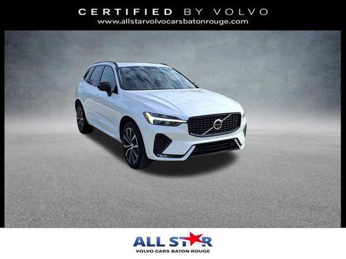 Crystal White Metallic 2024 Volvo XC60 B5 Plus Dark Theme