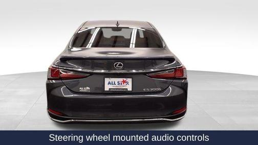 2025 Lexus ES 300h Luxury