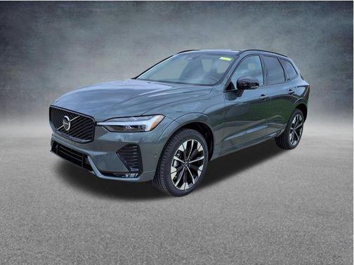 Forest Lake 2026 Volvo XC60 B5 Plus