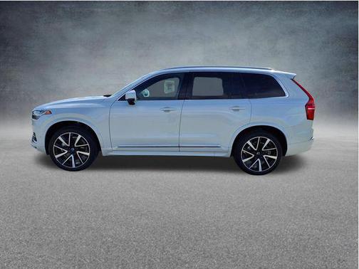 Crystal White Metallic 2024 Volvo XC90 B6 Ultimate Bright Theme 7-Seater