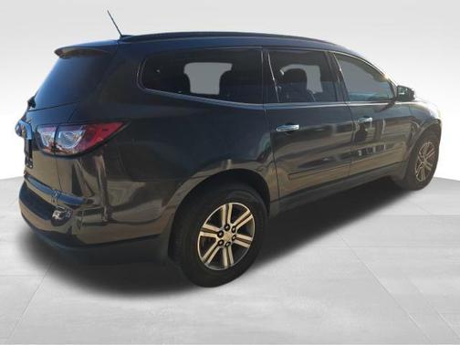 2017 Chevrolet Traverse 2LT
