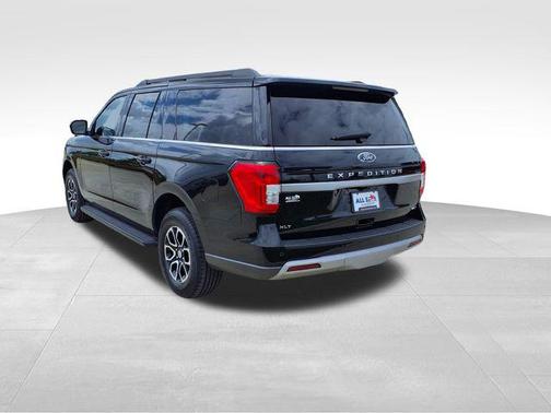 Agate Black Metallic 2024 Ford Expedition Max XLT