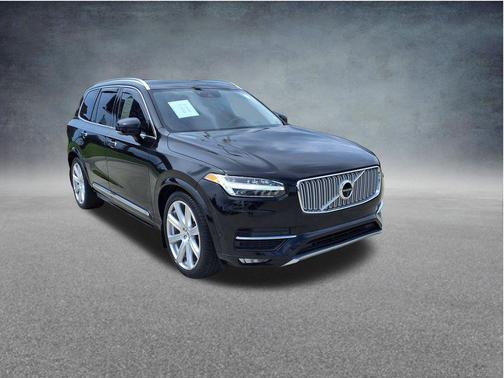 Onyx Black Metallic 2018 Volvo XC90 T6 Inscription
