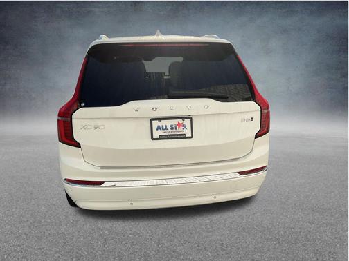 Crystal White Pearl 2026 Volvo XC90 Plus, B6 AWD Gas (mild hybrid), Gasoline, Bright, 7 Seats